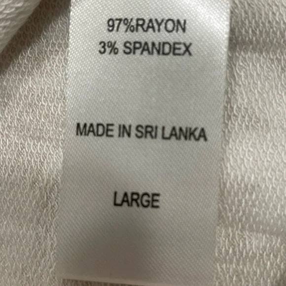 IRELAX Large sleep top nwt - Picture 4 of 5